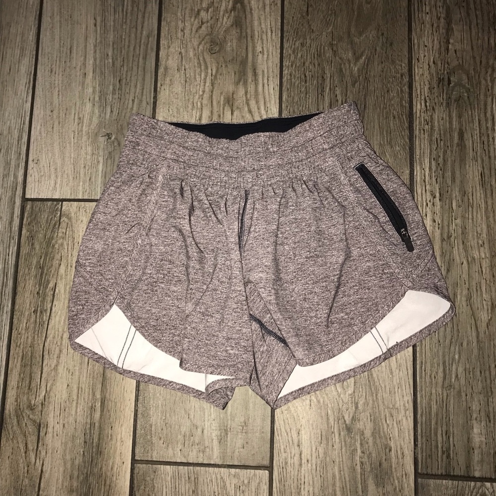 Lululemon Tracker Short V *4" 4